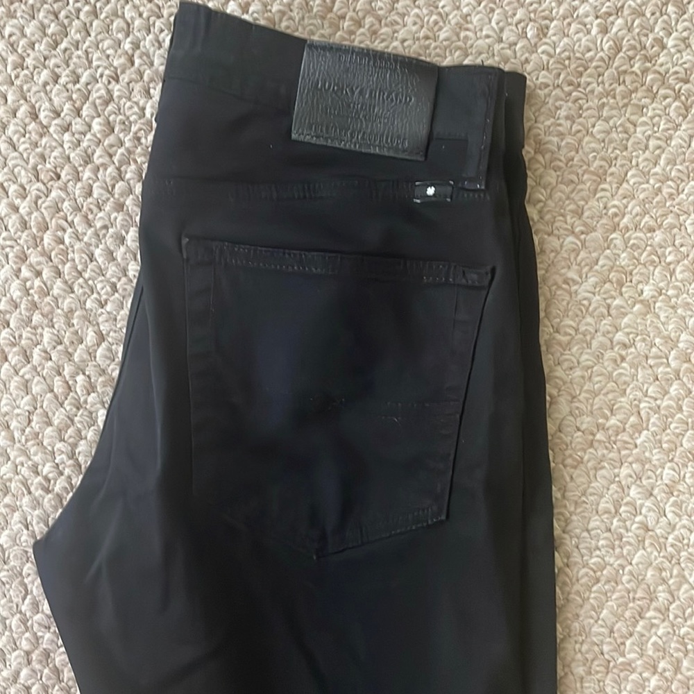 Lucky Brand, 121 Slim, Black, 31W,32L, very comfortable pants. Lightly worn
